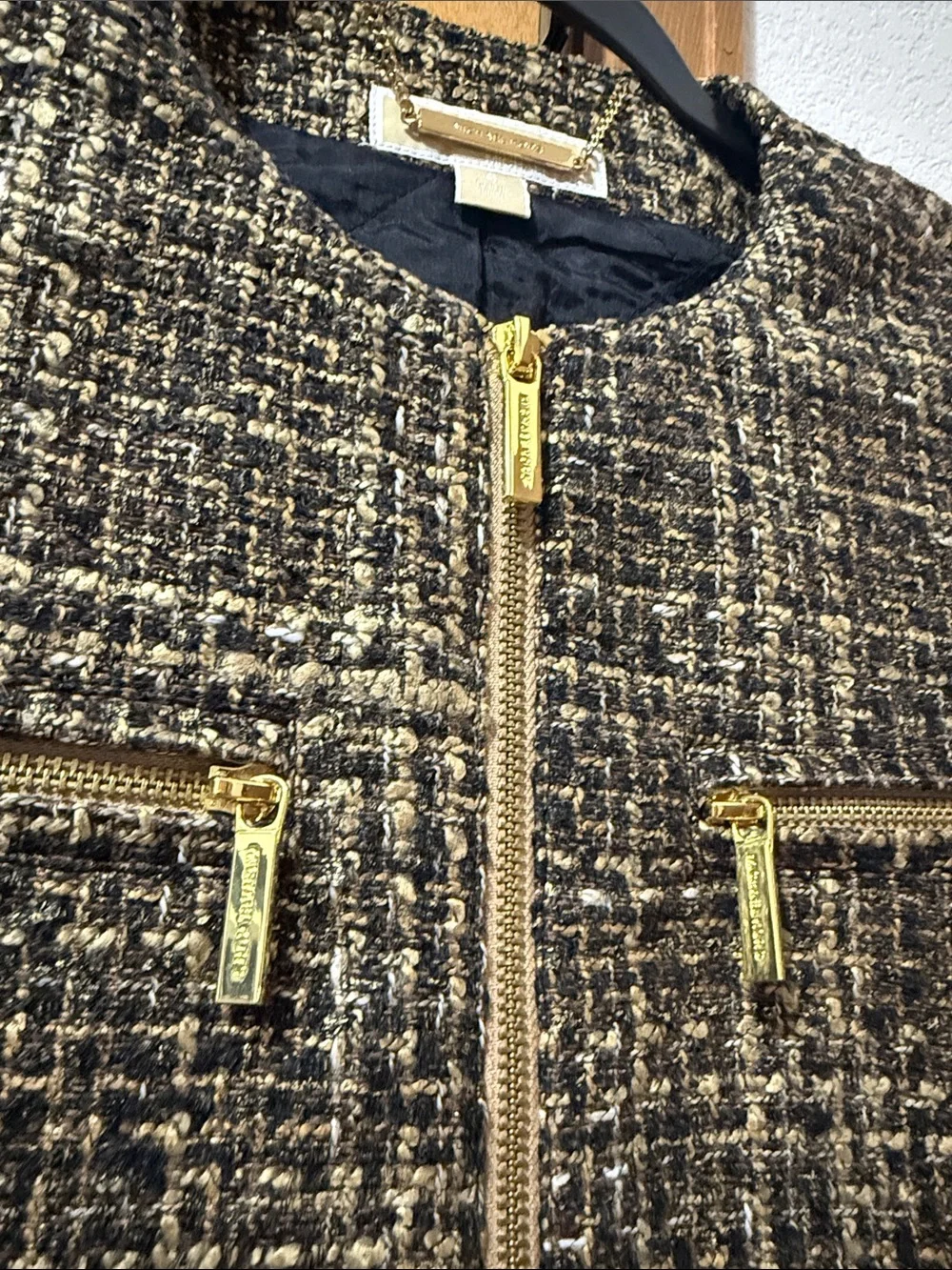 WOW POSHMARK - Authentic Michael Kors NWOT Tweed Style Gold & Black